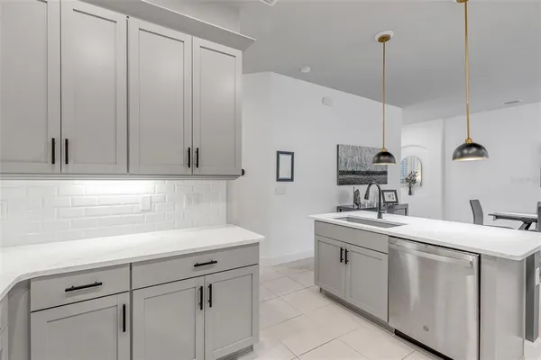 $428,000 | 13 Newhaven Lane, Ormond Beach, FL 32174