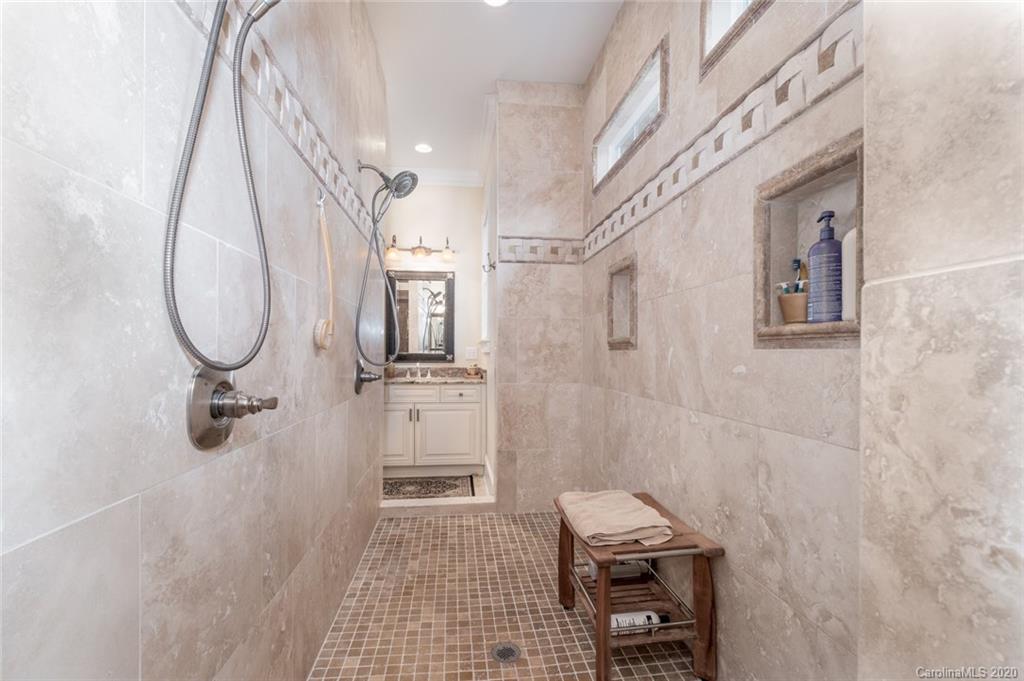 6125 Creola Road Charlotte, NC 28270 - Photo 15 of 48 Gallery Image 15