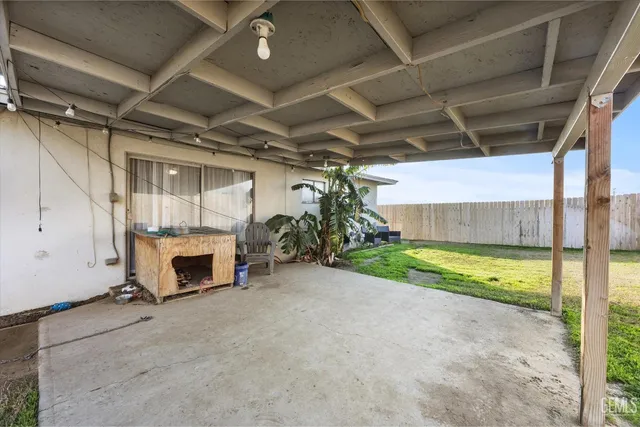 $282,500 | Undisclosed Address, Bakersfield, CA 93306