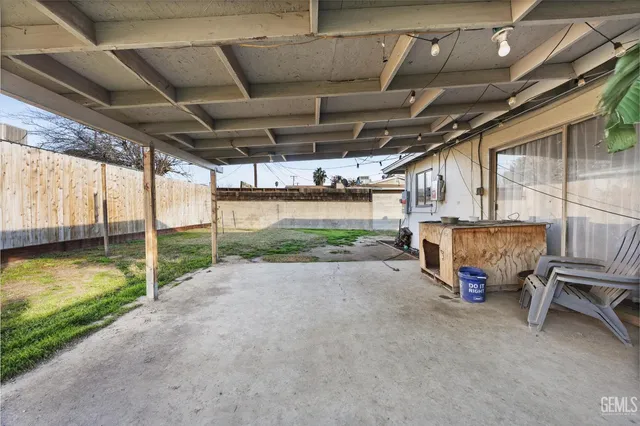 $282,500 | Undisclosed Address, Bakersfield, CA 93306