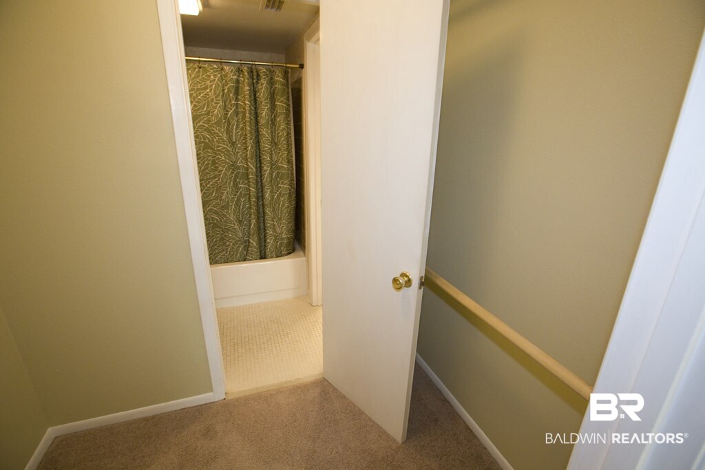 236 Riverbend Drive, Unit 236 Mobile, AL 36605 - Photo 15 of 25 Closet