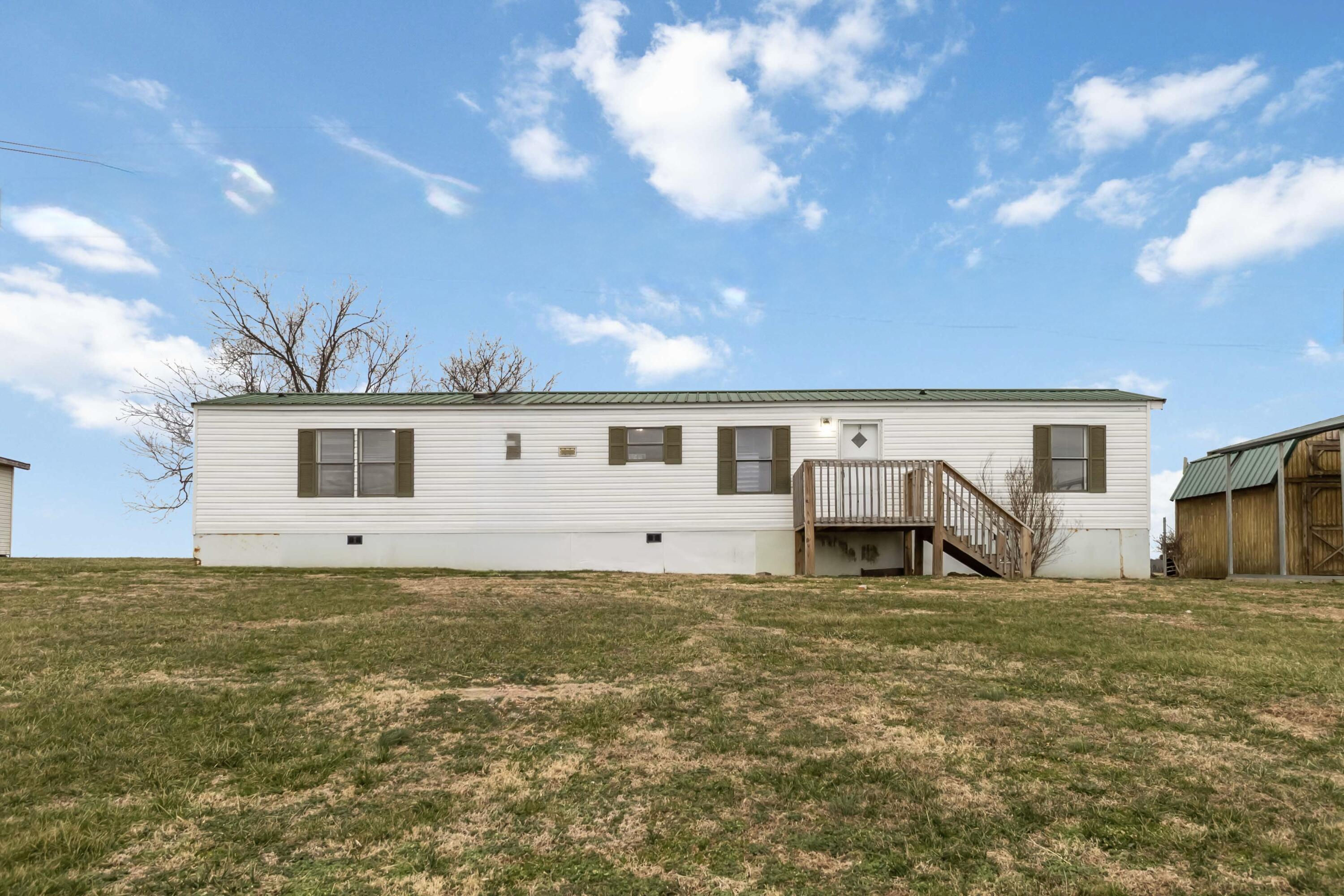 1975 Poosey Ridge Road Richmond, KY 40475 - Photo 1 of 18 002