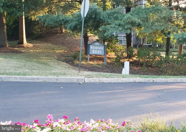 $2,950 | 6 Halstead Place, Princeton, NJ 08540