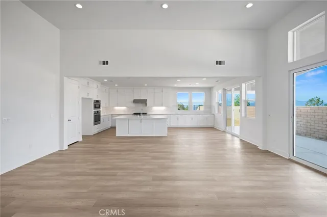 a view of empty room with window