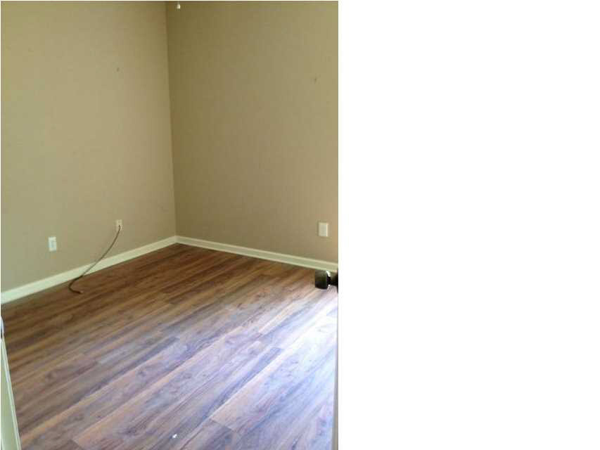 416 Lake Dockery Road Byram, MS 39272 - Photo 6 of 10 Bedroom