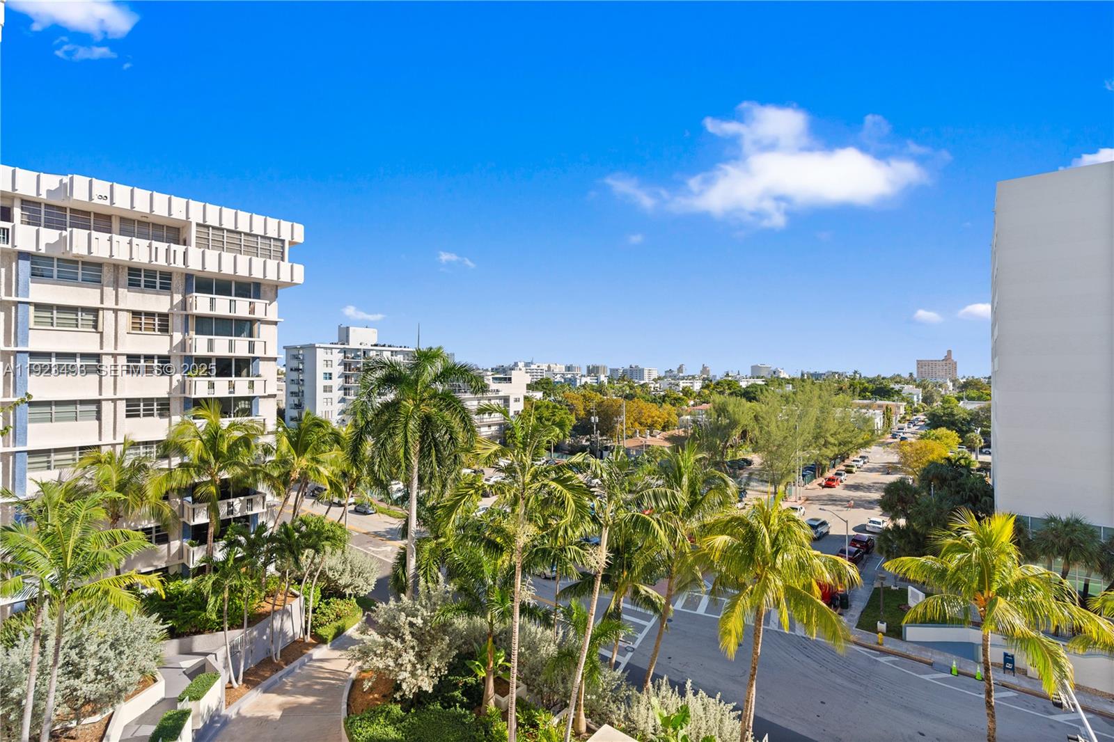 800 West Avenue, Unit 722 Miami Beach, FL 33139 - Photo 6 of 33 a view of a city