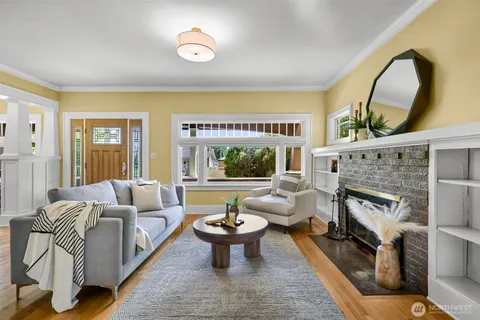 $995,000 | 2816 Cornwall Avenue, Bellingham, WA 98225