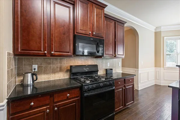 $379,900 | 327 Bellhaven Drive, Evans, GA 30809