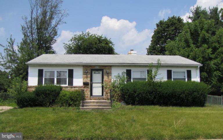 6104 Wheatland Road Baltimore, MD 21228 - Photo 1 of 1 Exterior (Front)