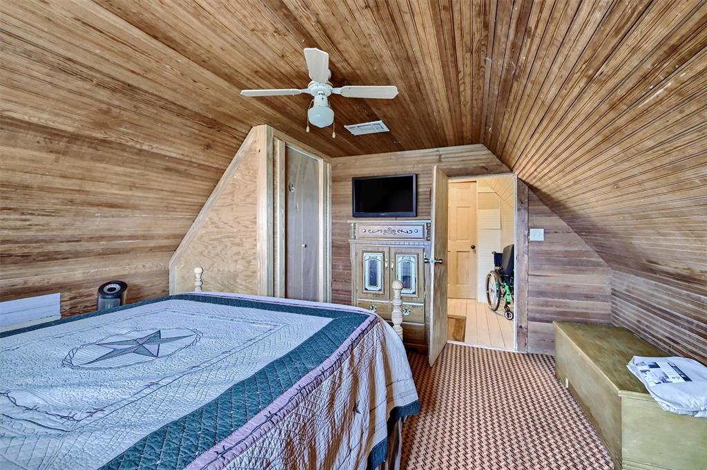 3138 Scarbrough Road Sadler, TX 76264 - Photo 31 of 40 a view of backyard with a sink