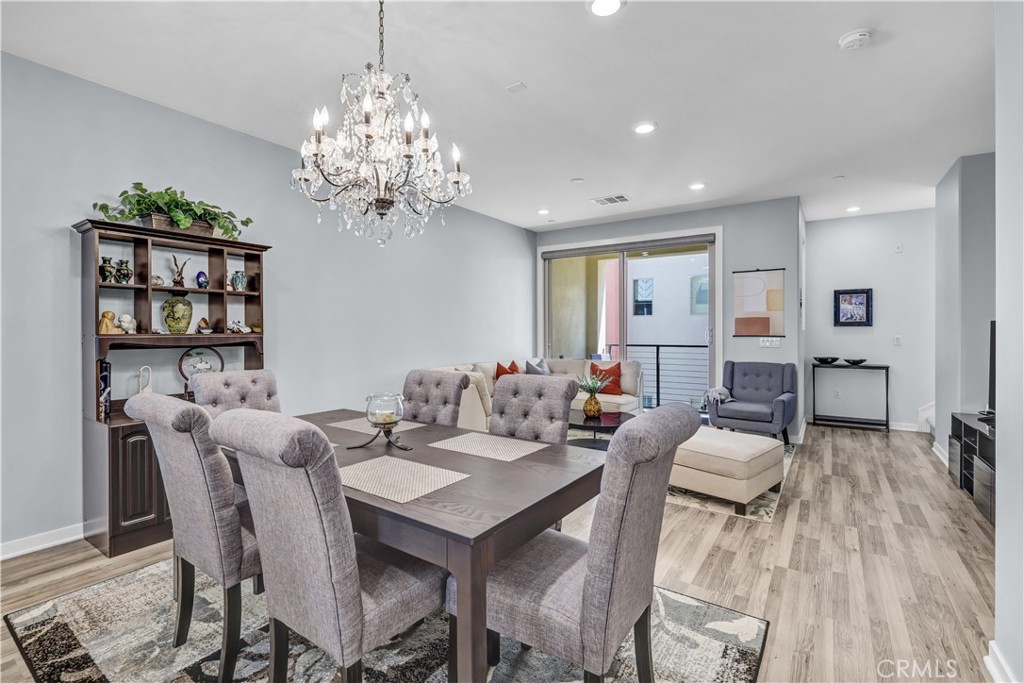212 Paramount Irvine, CA 92618 - Photo 8 of 29