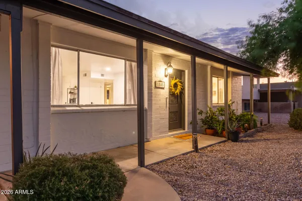 $630,000 | 1845 East Julie Drive, Tempe, AZ 85283