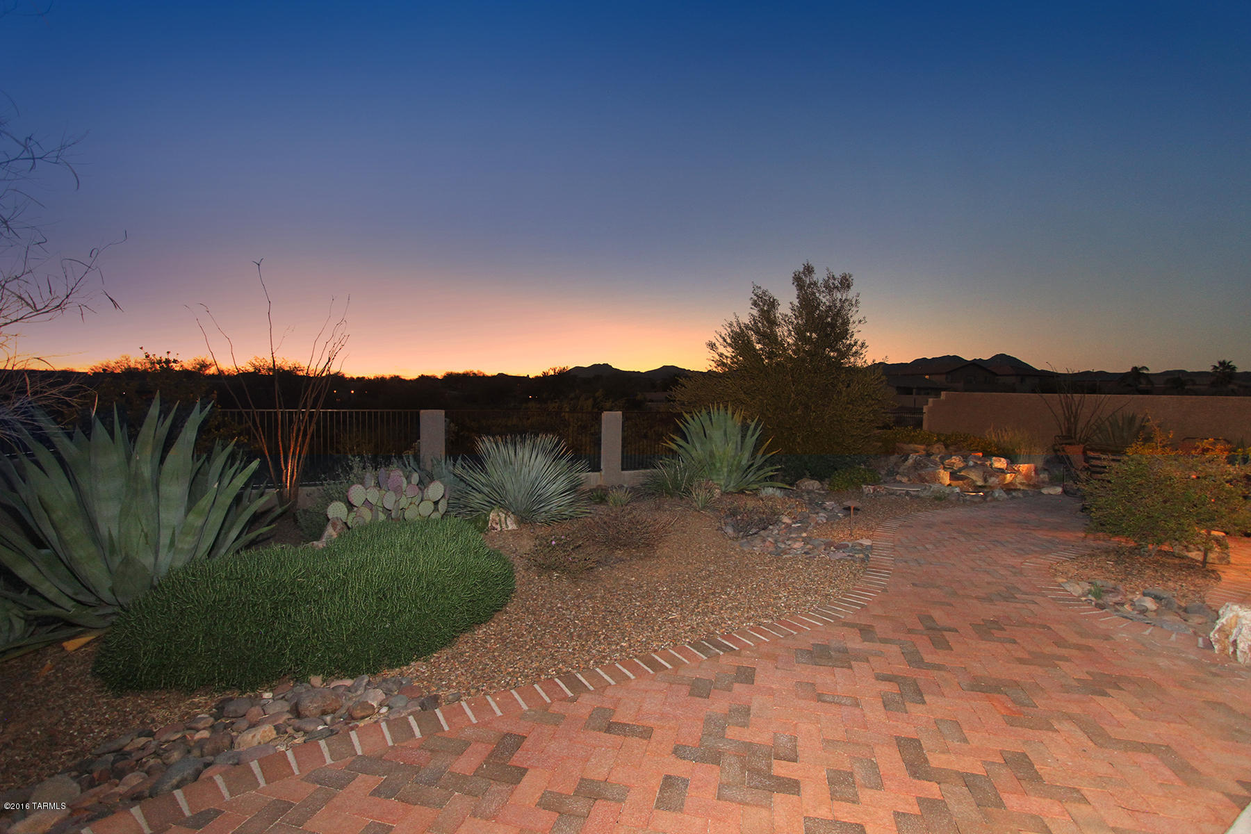 12771 North Morgan Ranch Road Oro Valley, AZ 85755 - Photo 39 of 42