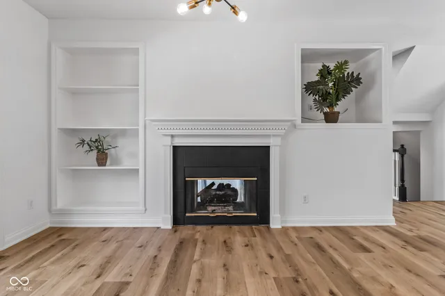 $5,975 | 11390 Heron Pass, Fishers, IN 46037