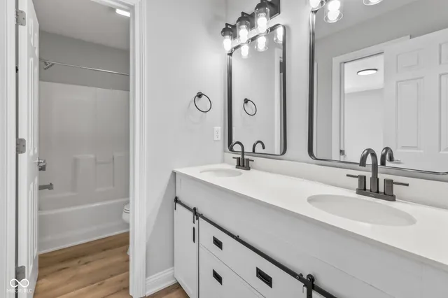 $5,975 | 11390 Heron Pass, Fishers, IN 46037