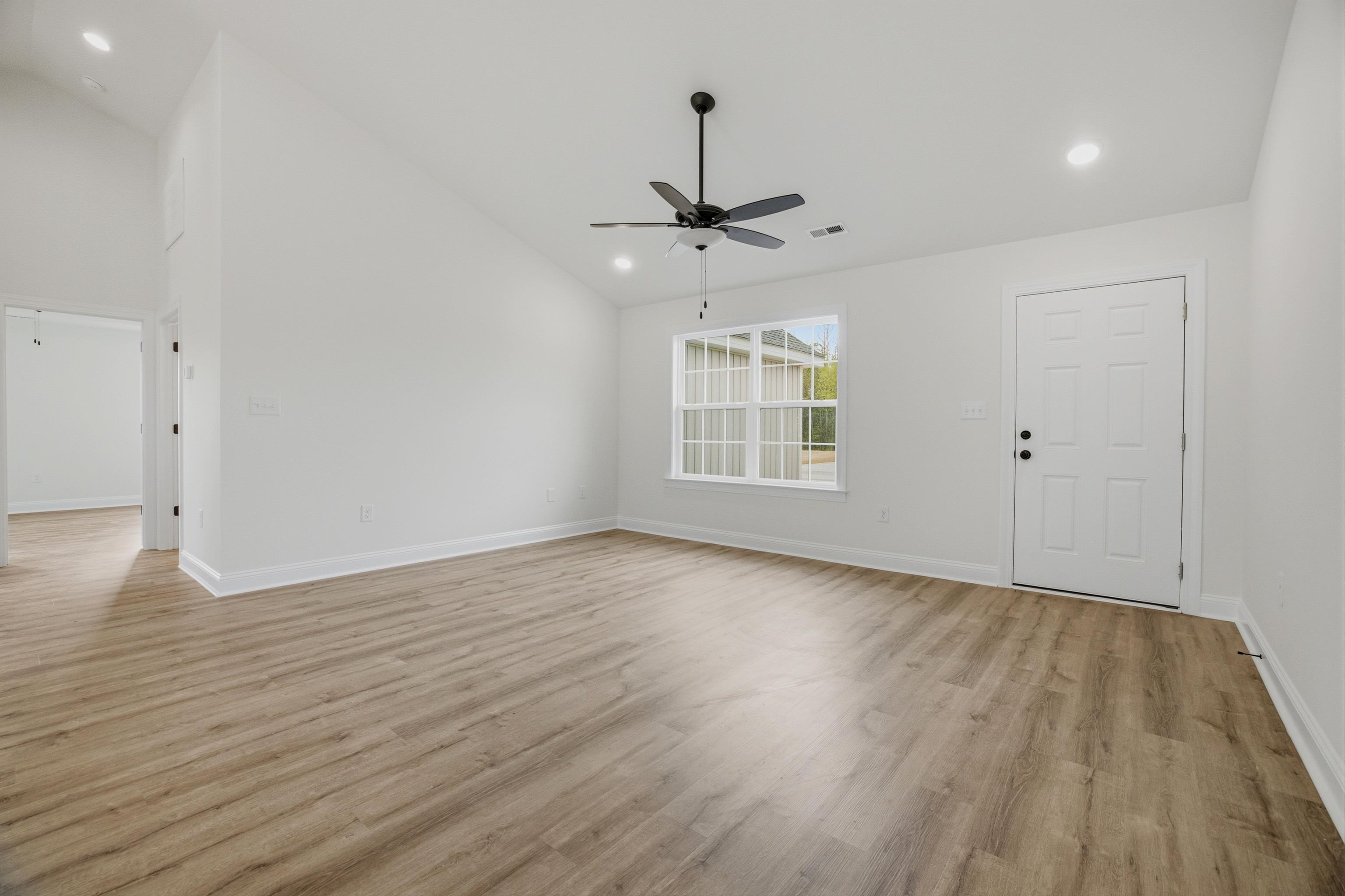 472 Sellers Road Conway, SC 29526 - Photo 10 of 30