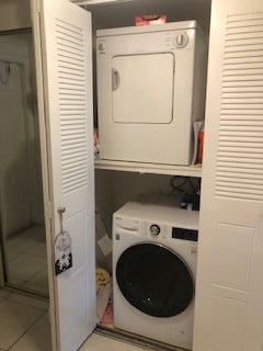 2885 Southwest 22nd Avenue, Unit 206 Delray Beach, FL 33445 - Photo 5 of 14 IMG_8586