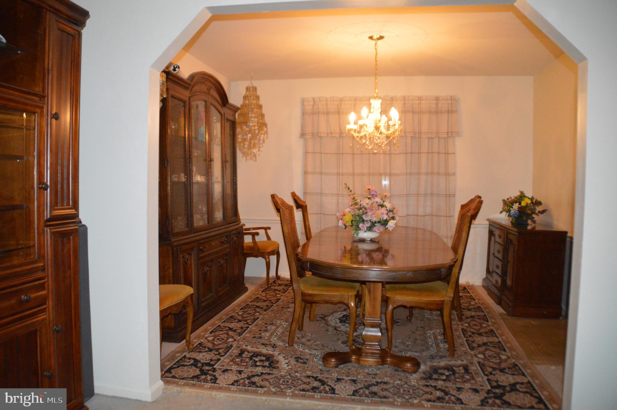 9211 Lancelot Road Fort Washington, MD 20744 - Photo 22 of 44 Formal Dining Room
