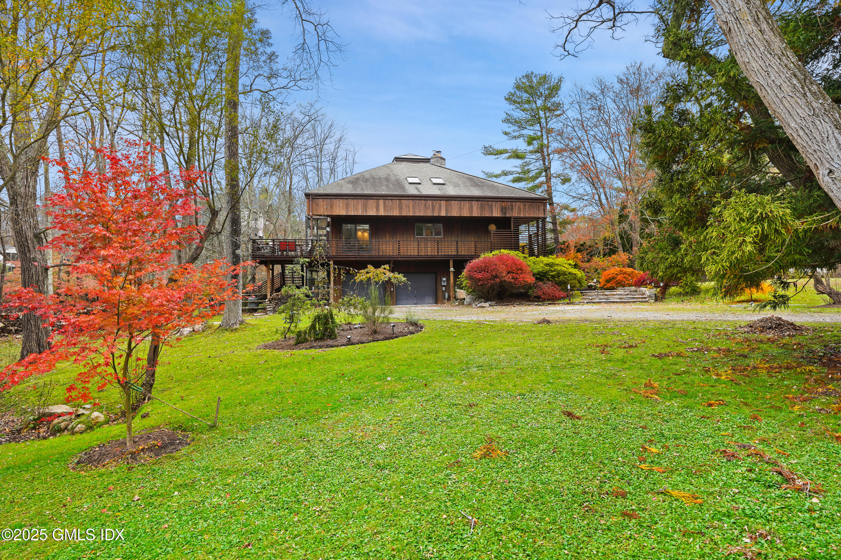 198 East Middle Patent Road Greenwich, CT 06831 - Photo 10 of 48 Street view