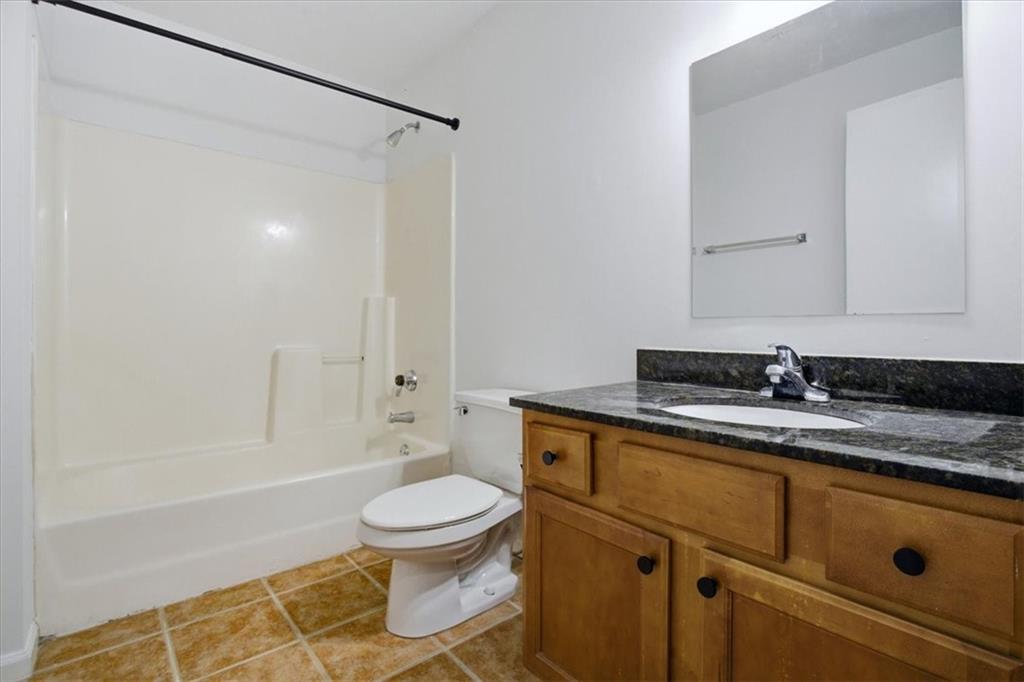 1031 State Street Northwest, Unit 106 Atlanta, GA 30318 - Photo 16 of 26