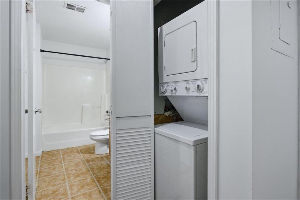 1031 State Street Northwest, Unit 106 Atlanta, GA 30318 - Photo 19 of 26