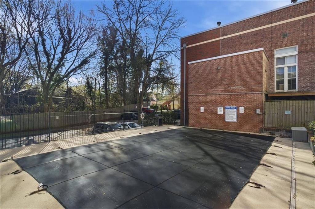1031 State Street Northwest, Unit 106 Atlanta, GA 30318 - Photo 20 of 26