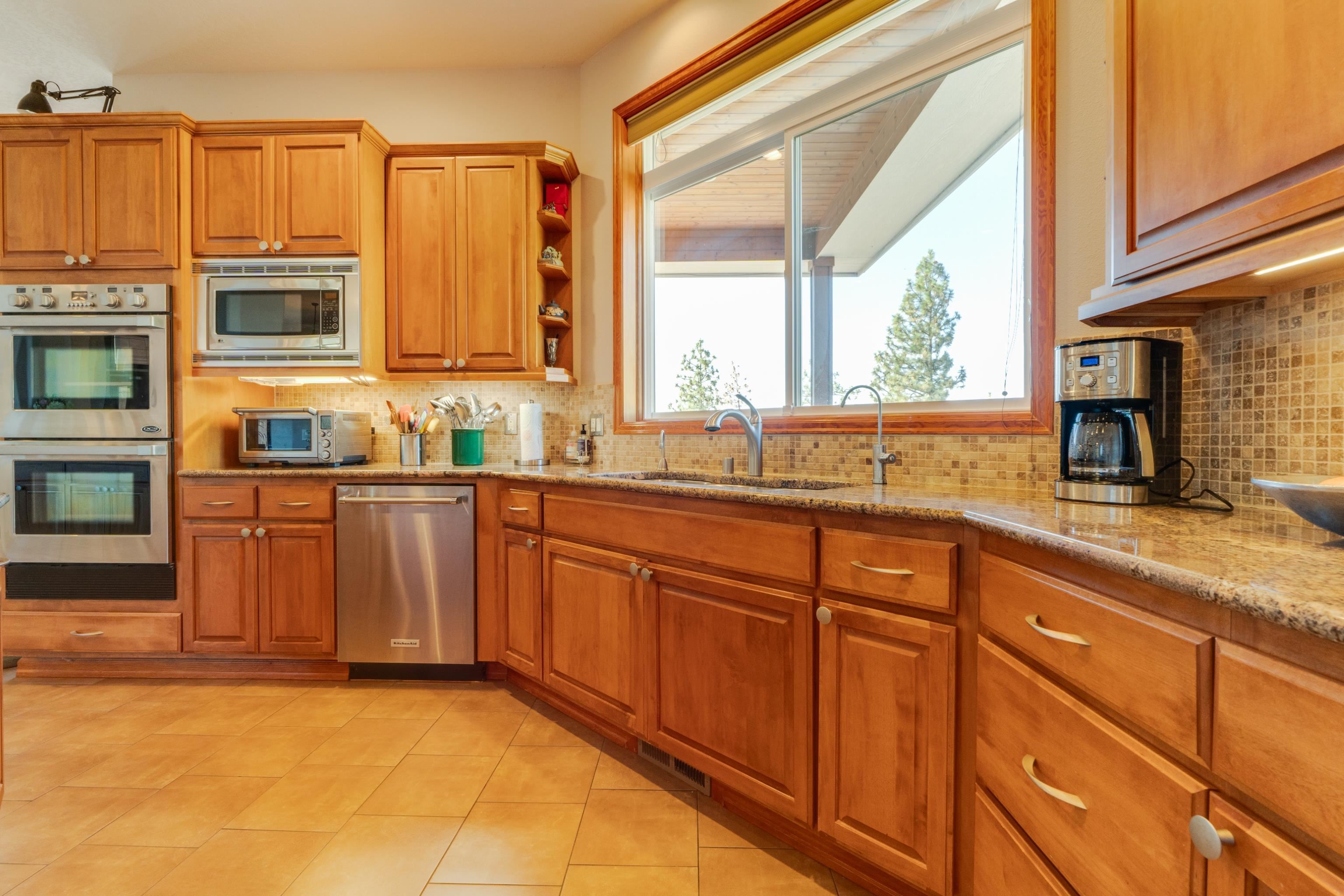 6708 East Matthew Road Chattaroy, WA 99003 - Photo 16 of 50