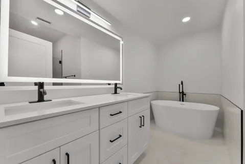 $725,000 | 4165 Northwest 1st Court, Delray Beach, FL 33445