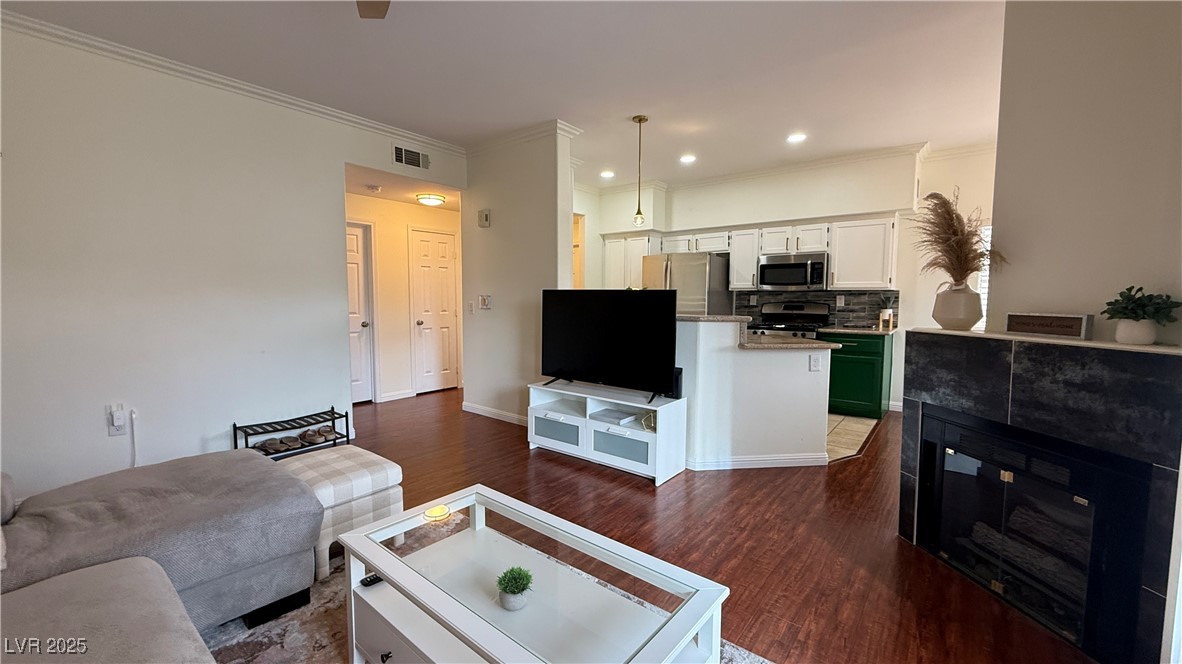 8501 West University Avenue, Unit 2109 Las Vegas, NV 89147 - Photo 7 of 23