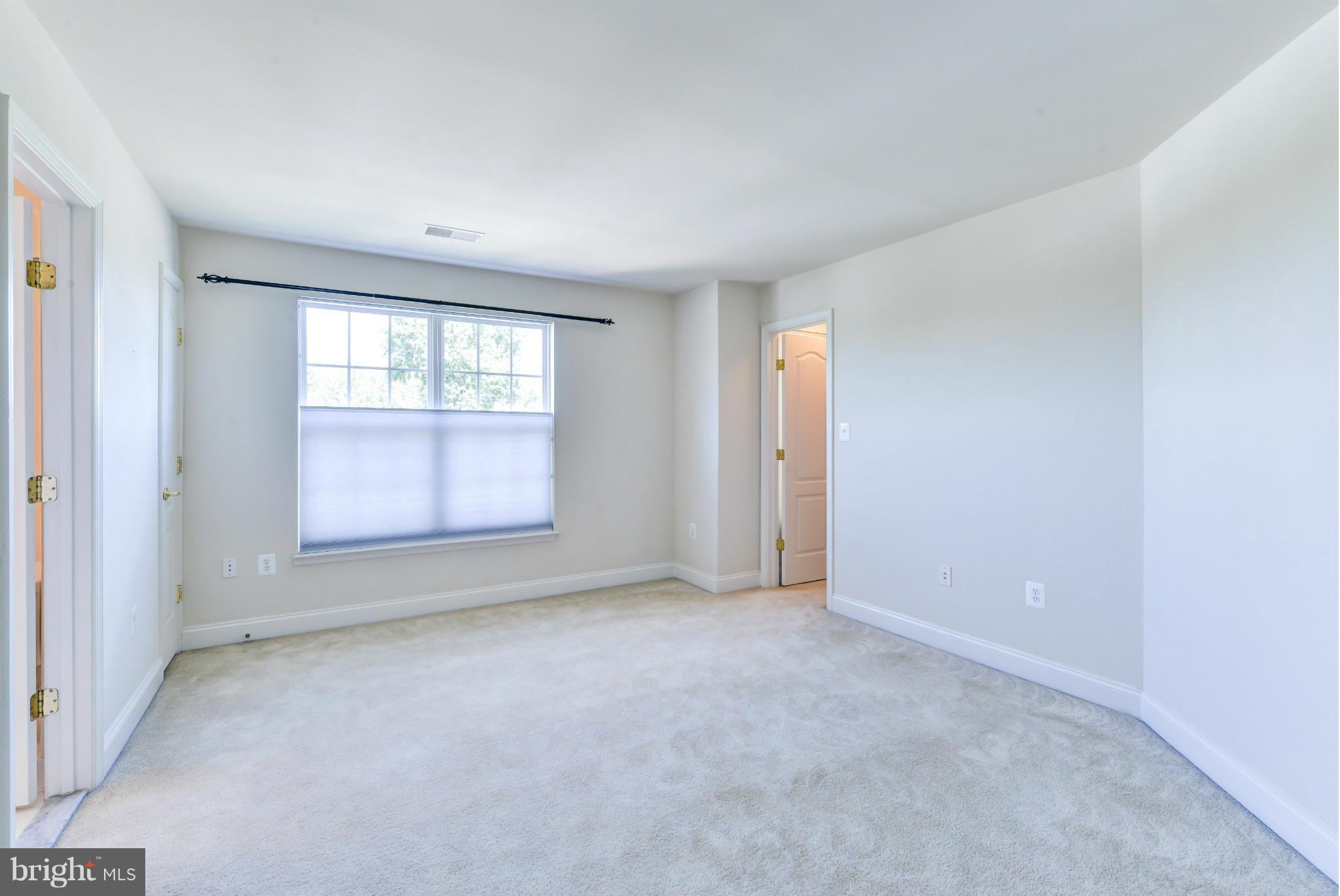 3421 Burgundy Road Alexandria, VA 22303 - Photo 21 of 30 Bedroom 2
