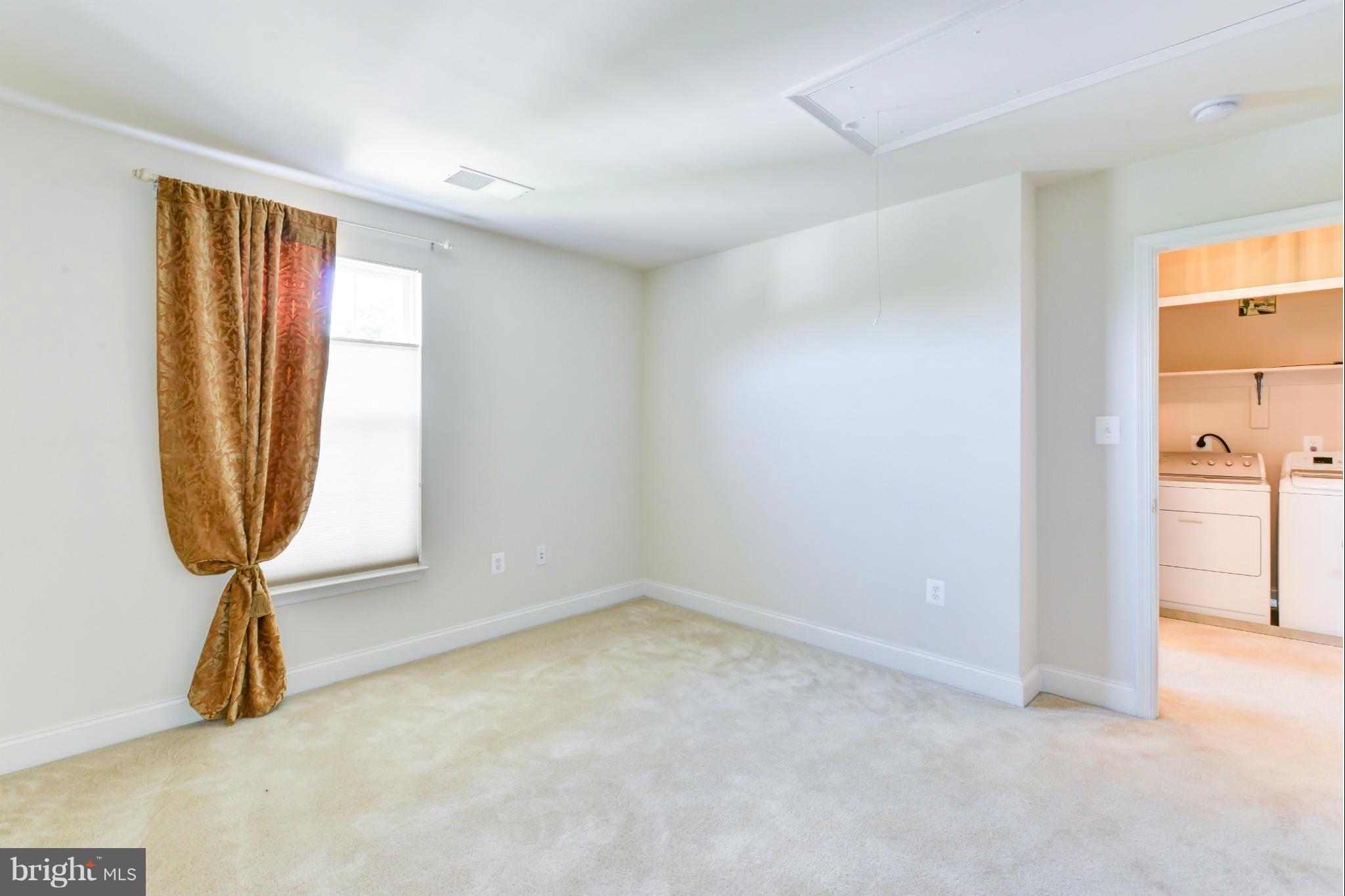 3421 Burgundy Road Alexandria, VA 22303 - Photo 24 of 30 Bedroom 4