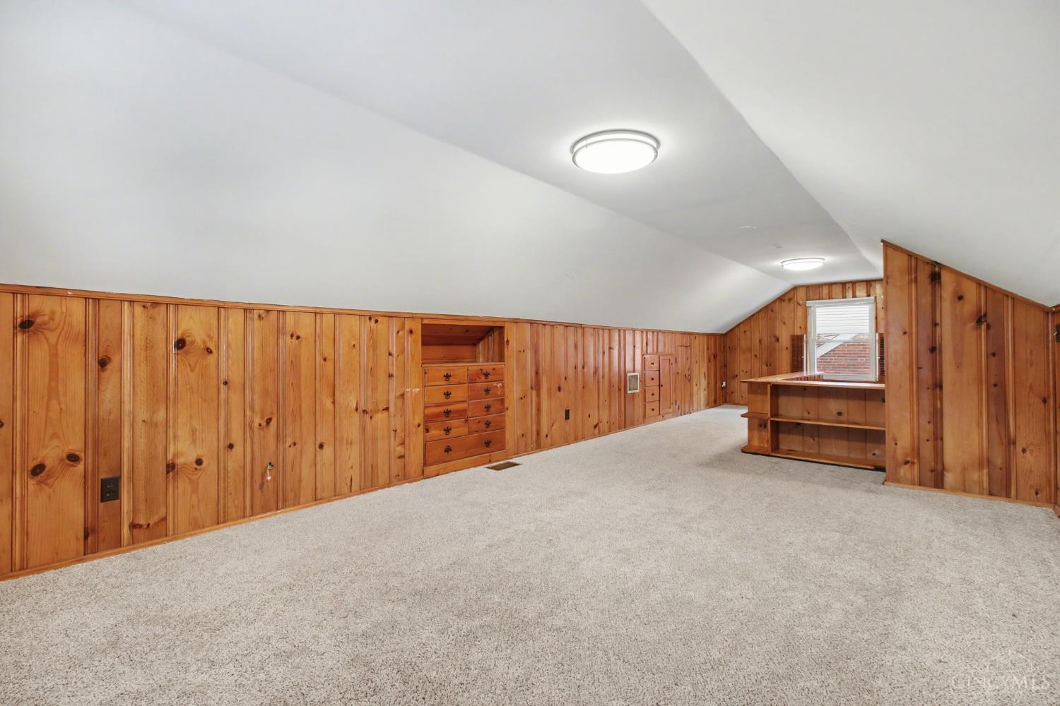 4304 Kugler Mill Road Cincinnati, OH 45236 - Photo 14 of 19