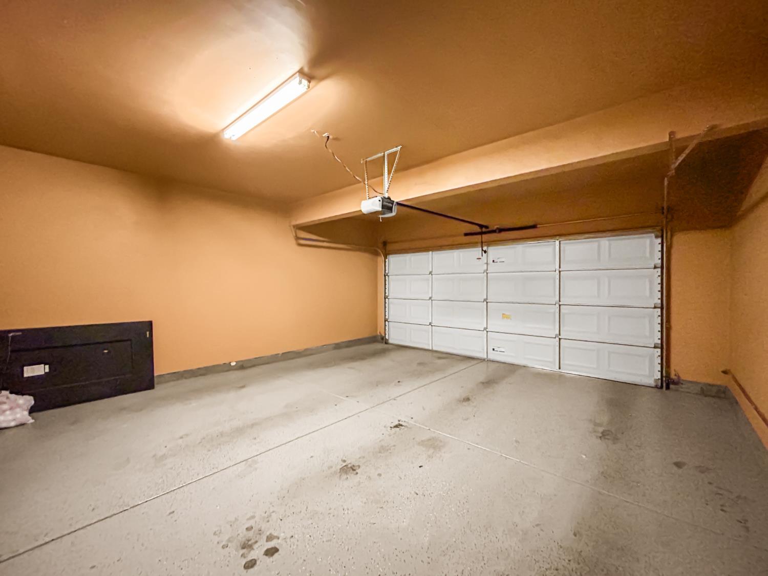 365 Raphael Lane Clovis, CA 93611 - Photo 26 of 35