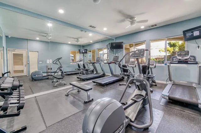 $409,000 | 365 Raphael Lane, Clovis, CA 93611