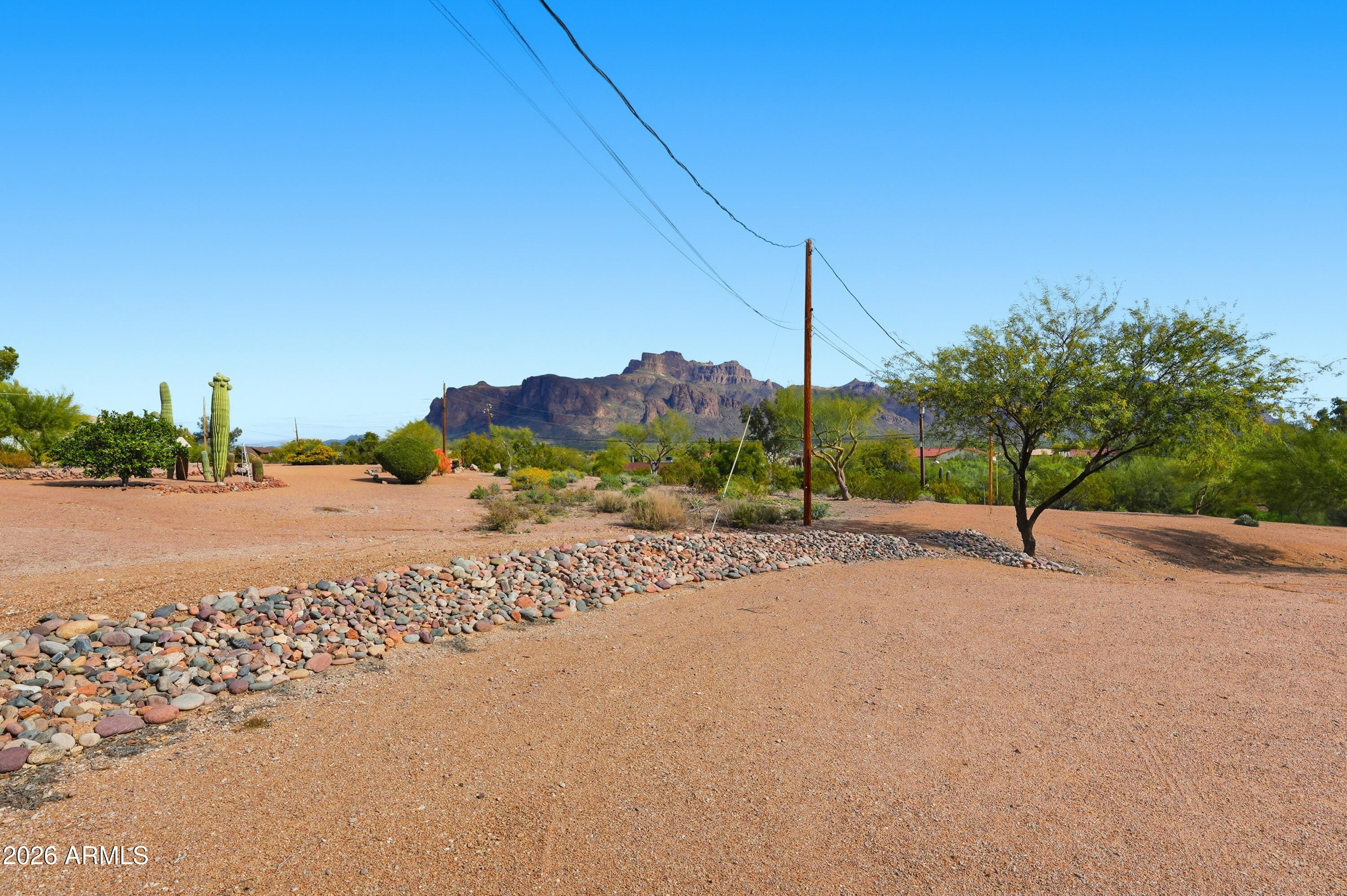 710 South Muleshoe Road Apache Junction, AZ 85119 - Photo 5 of 40 031_ListerPros