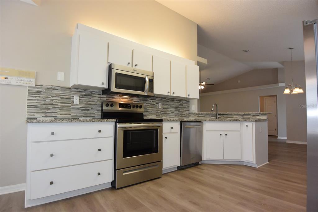 2339 Renton Lane Spring Hill, FL 34609 - Photo 10 of 35 Gallery Image 10