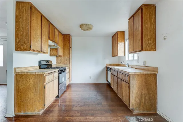 $1,264,888 | 10139 Hillhaven Avenue, Tujunga, CA 91042