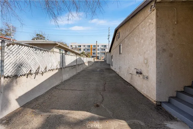 $1,264,888 | 10139 Hillhaven Avenue, Tujunga, CA 91042