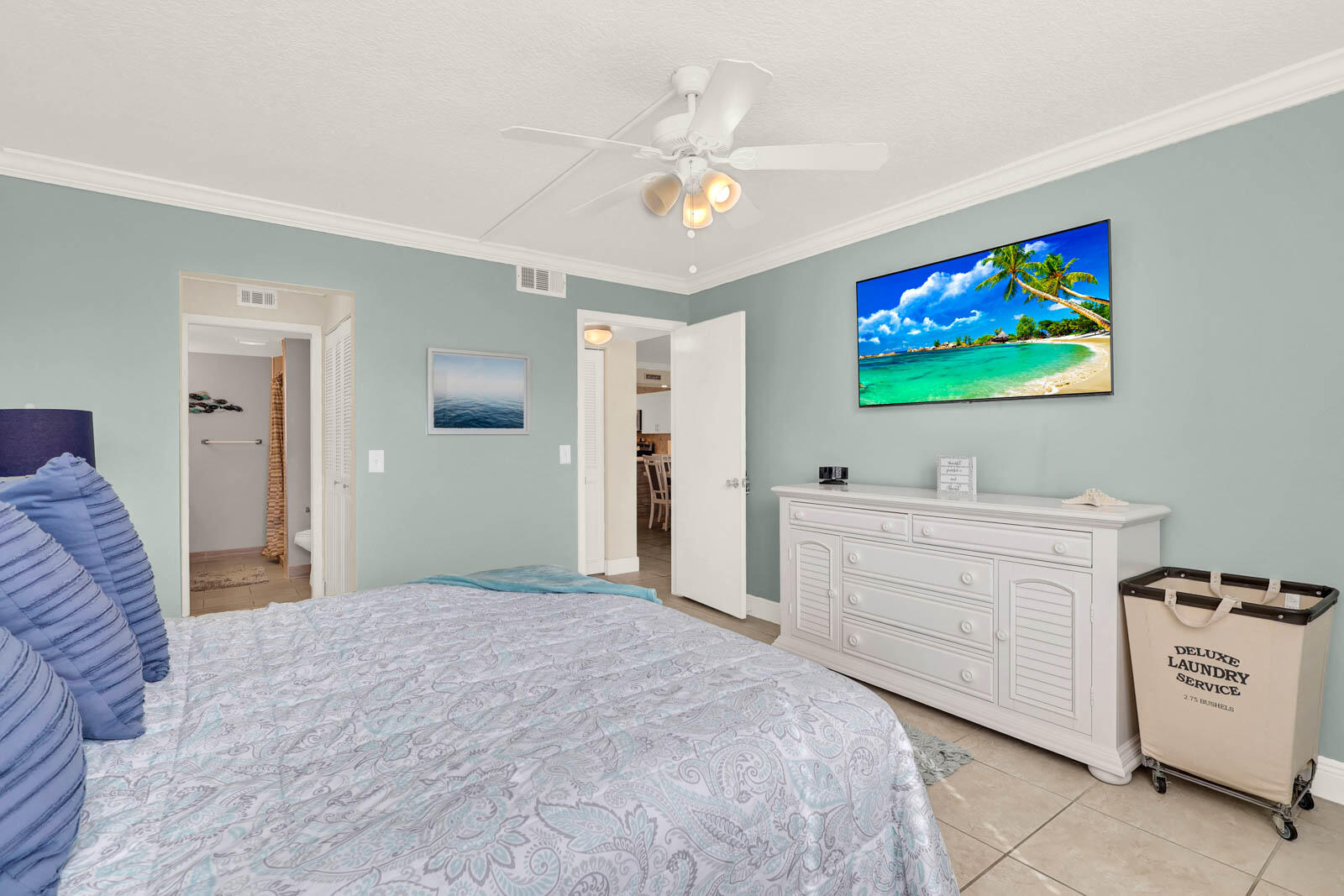1950 Southwest Palm City Road, Unit 9107 Stuart, FL 34994 - Photo 24 of 46 9-107_Circle_Bay-23