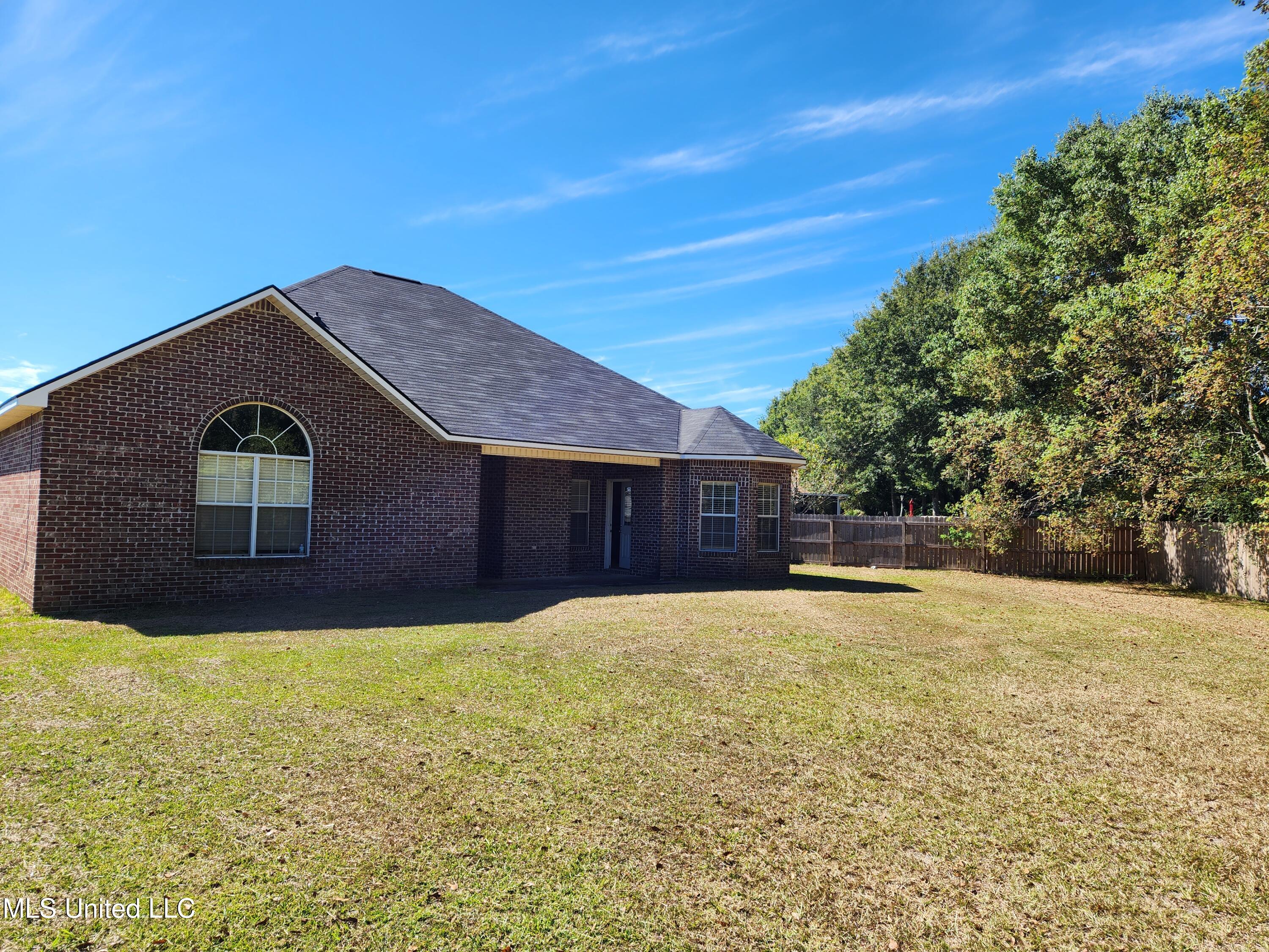 6320 Luckey Lane Ocean Springs, MS 39564 - Photo 12 of 12 12