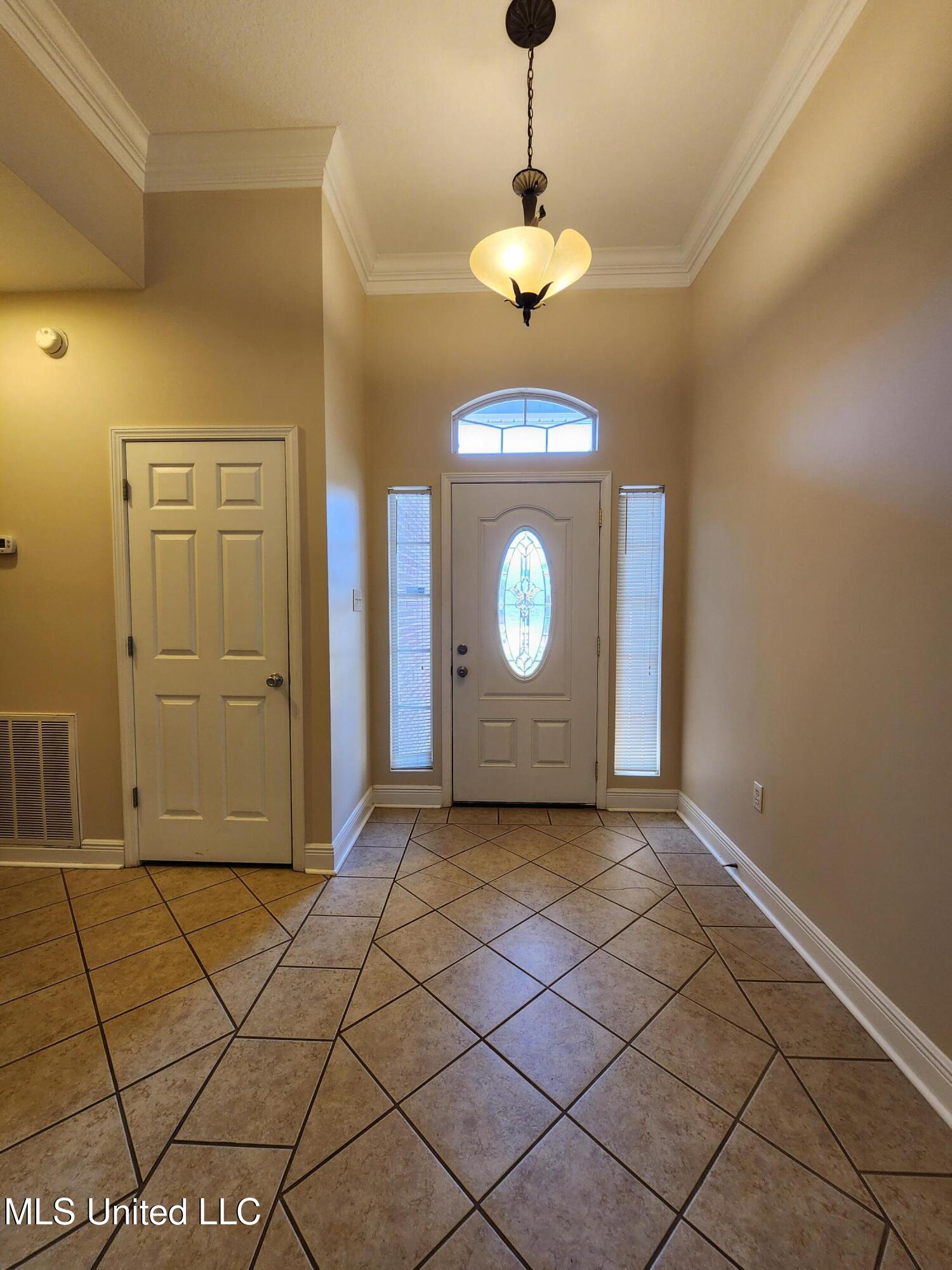 6320 Luckey Lane Ocean Springs, MS 39564 - Photo 2 of 12 2.1