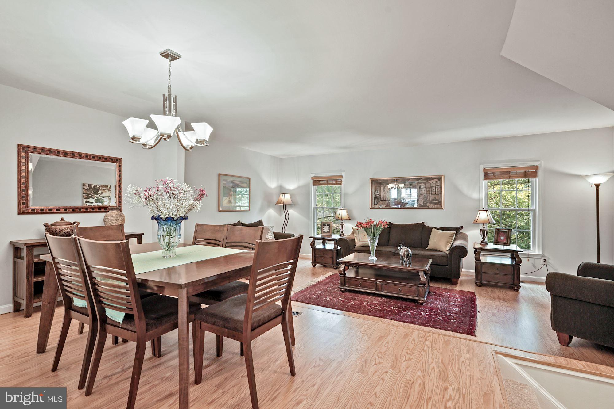 7302 Rolling Oak Lane Springfield, VA 22153 - Photo 12 of 59 Dining Room