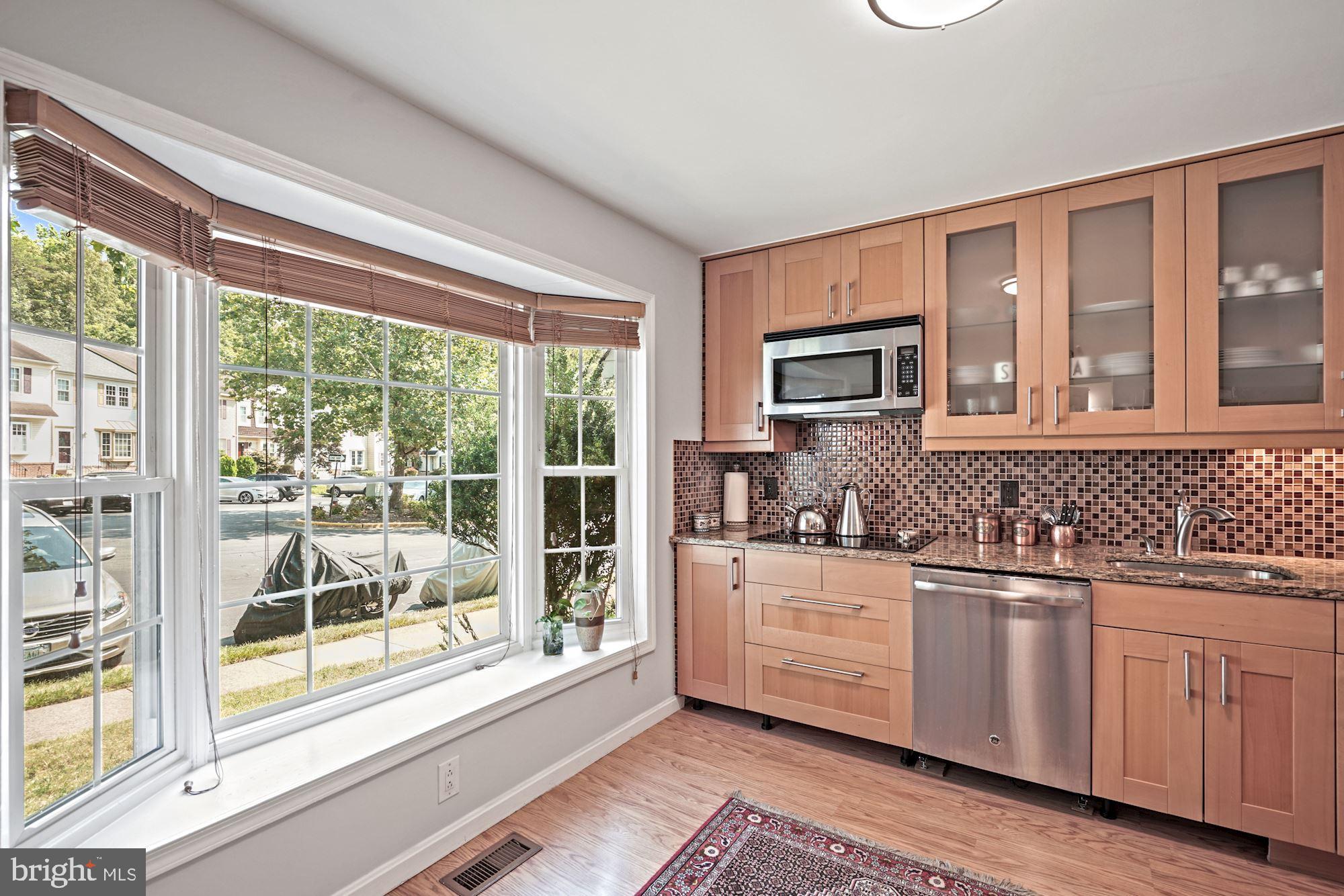 7302 Rolling Oak Lane Springfield, VA 22153 - Photo 13 of 59 Kitchen