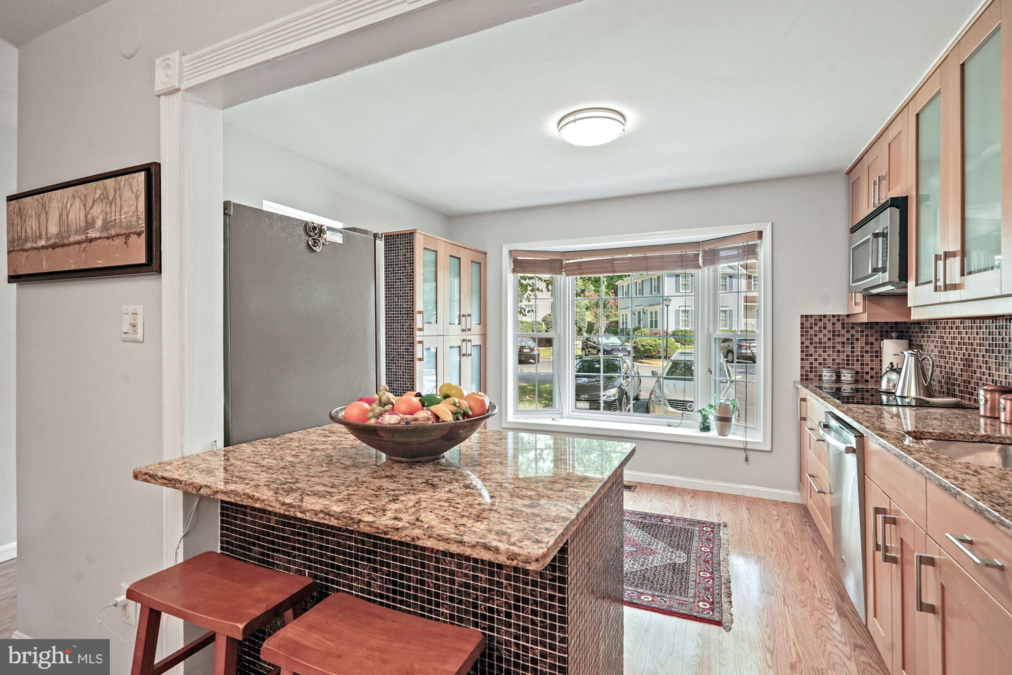 7302 Rolling Oak Lane Springfield, VA 22153 - Photo 15 of 59 Kitchen