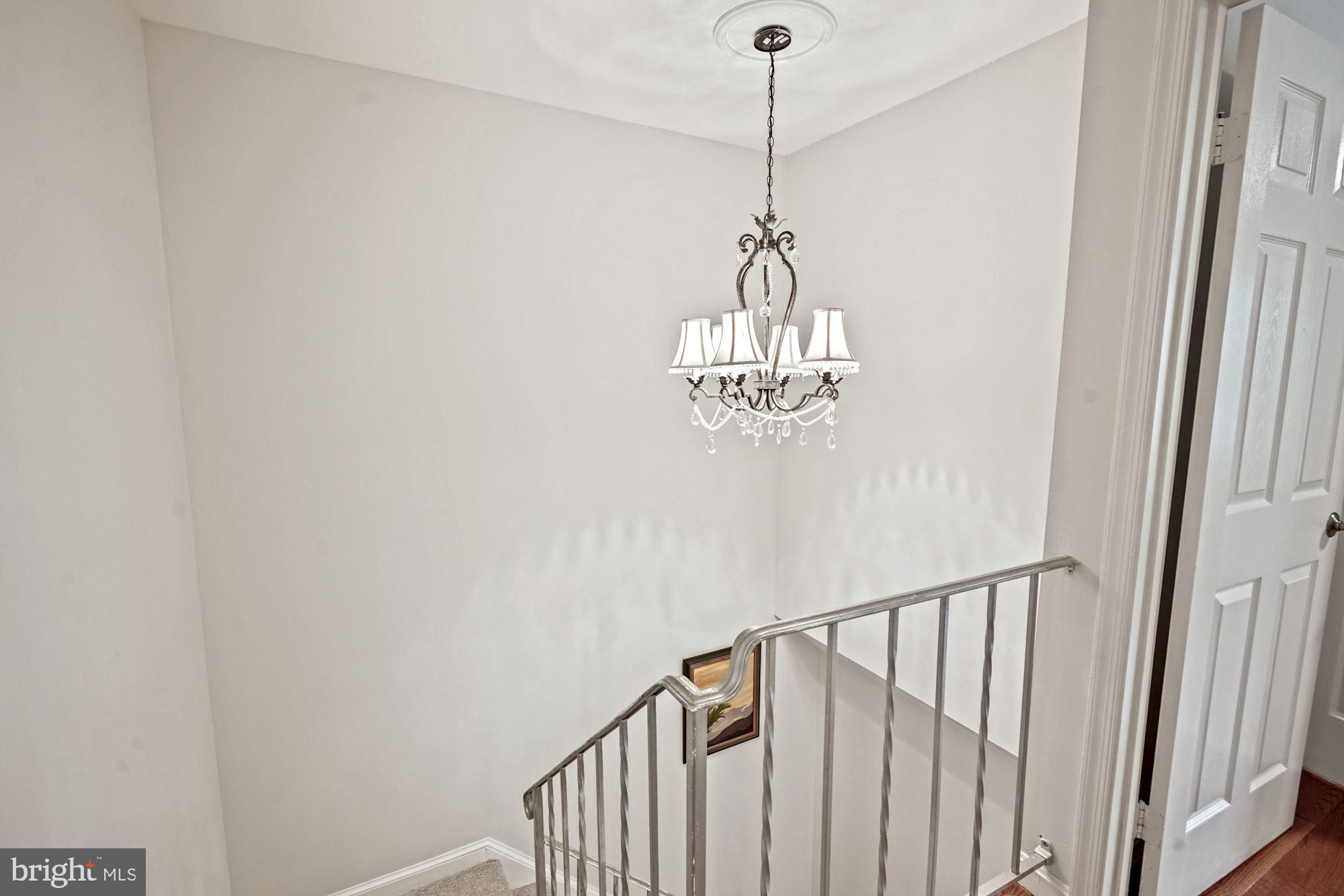 7302 Rolling Oak Lane Springfield, VA 22153 - Photo 16 of 59 Stair