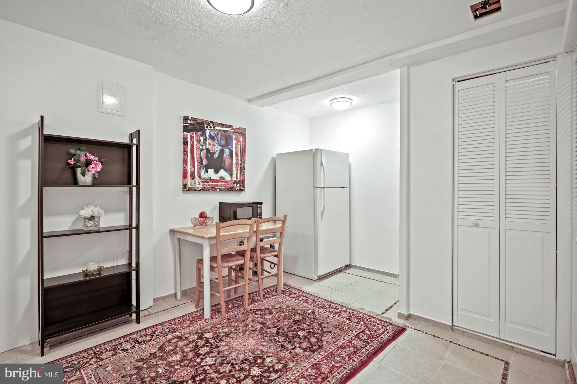 7302 Rolling Oak Lane Springfield, VA 22153 - Photo 27 of 59 Family Room