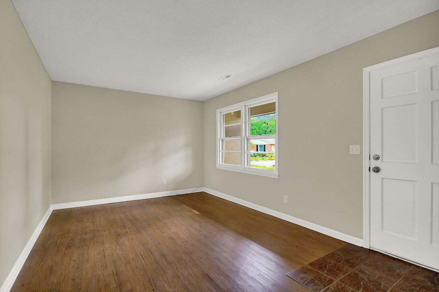 13 Rumson Road Goose Creek, SC 29445 - Photo 2 of 17 Entry