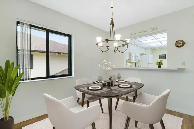 $214,900 | 6333 Southeast Williamsburg Drive, Unit 204, Hobe Sound, FL 33455