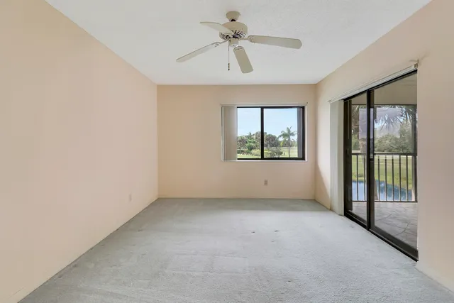 $214,900 | 6333 Southeast Williamsburg Drive, Unit 204, Hobe Sound, FL 33455