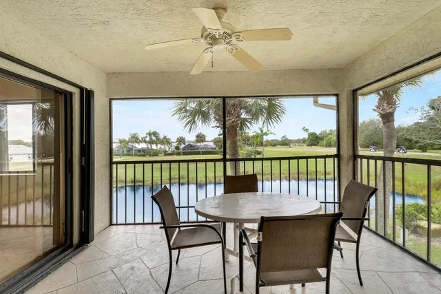 $214,900 | 6333 Southeast Williamsburg Drive, Unit 204, Hobe Sound, FL 33455